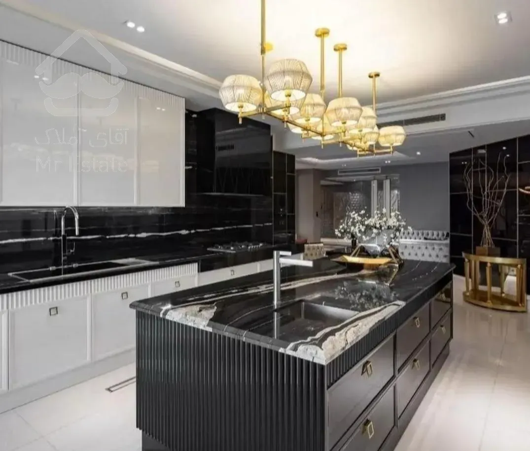 ۳۱۰ متر آپارتمان نوساز / ۴ خواب / Luxury / صارمی