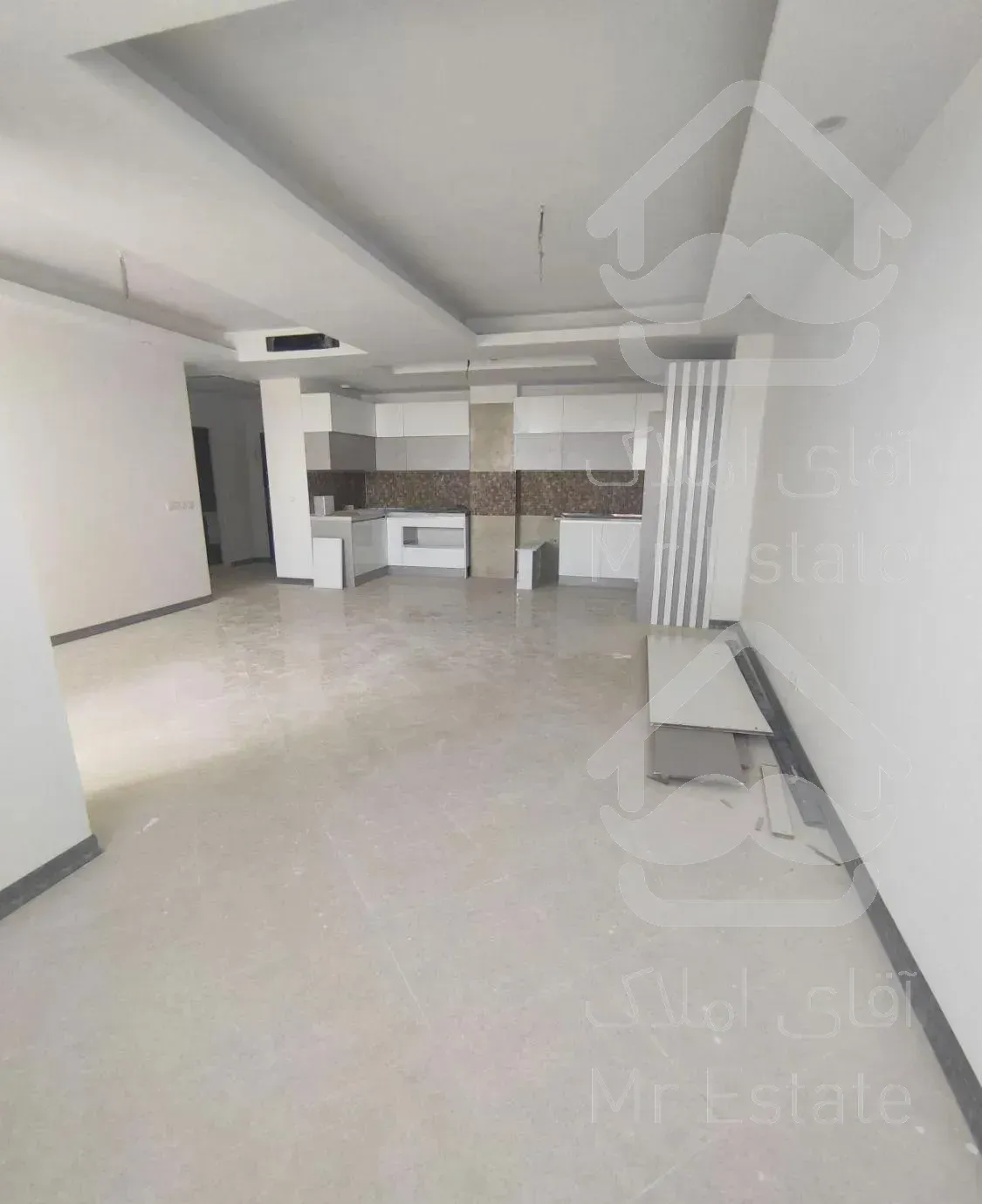 126متری/نوساز کلید نخورده /جنوبی نورگیر