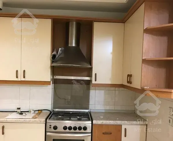 اپارتمان ۸۵متری میدان کاج صرافها شمالی