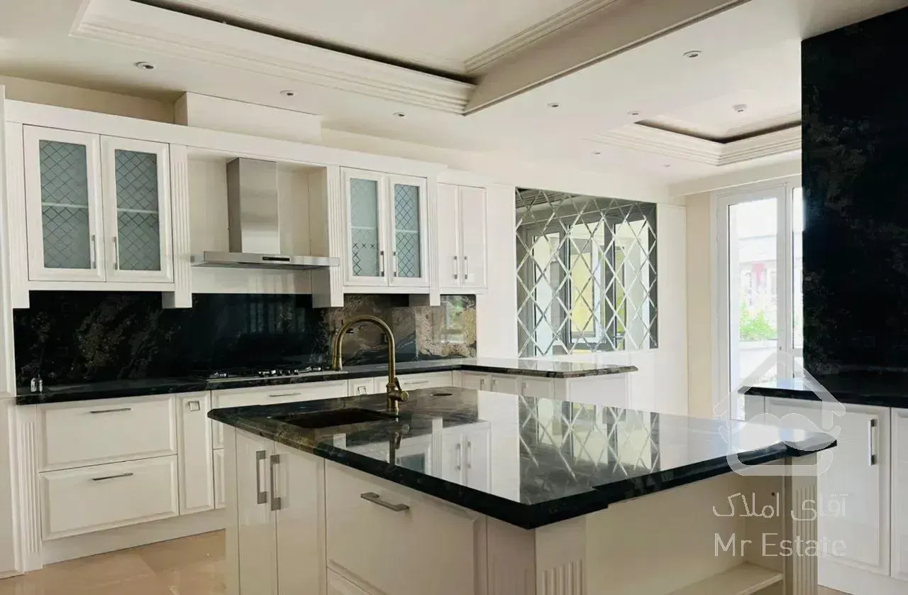 ۳۵۰ متر ۴ خواب تک واحدی کامرانیه