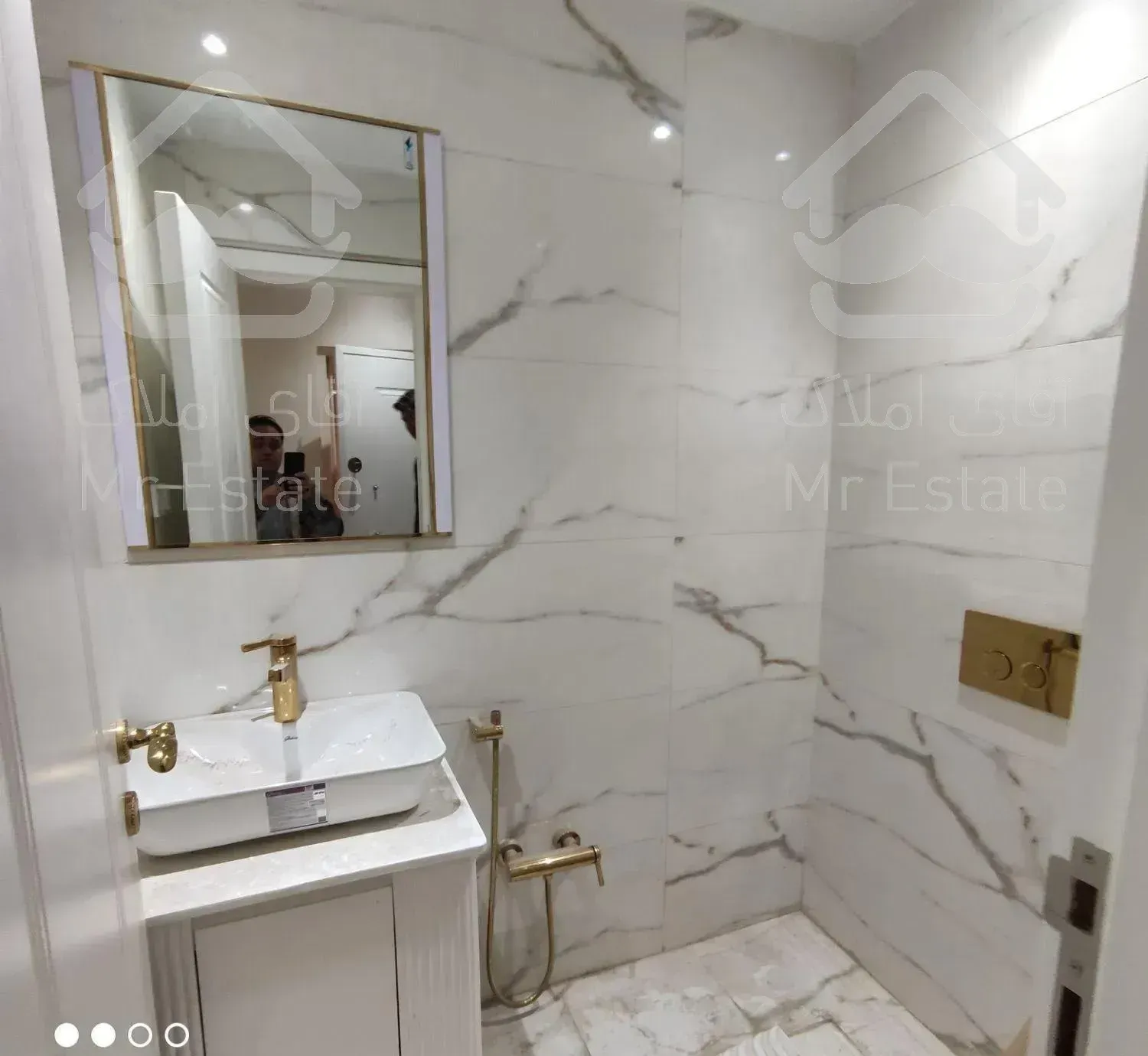 آپارتمان ۱۸۰ متری /کلید نخورده