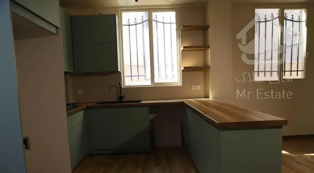 64 متری ، 2 خوابه ، همکف ، تک واحدی ، حیاط دار