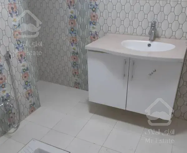 137متری دو خواب آشپزخانه فرنیش چیتگر دریاچه