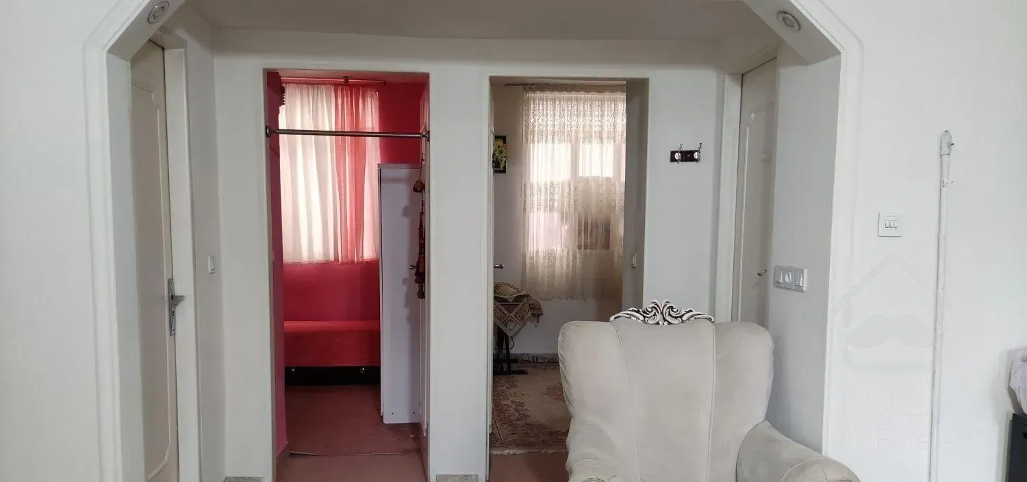 فروش آپارتمان ۶۲ متری ۲ خوابه طبقه ۳ وحدت اسلامی