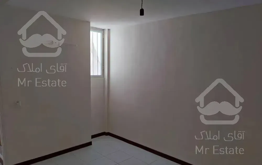 اپارتمان 100 متری اختر شرقی بر 15متر