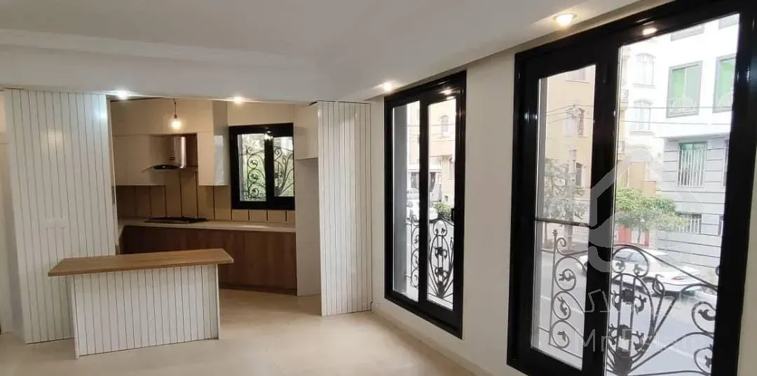 فروش آپارتمان ۸۶ متری ۲ خوابه طبقه ۴ در کوی بیمه