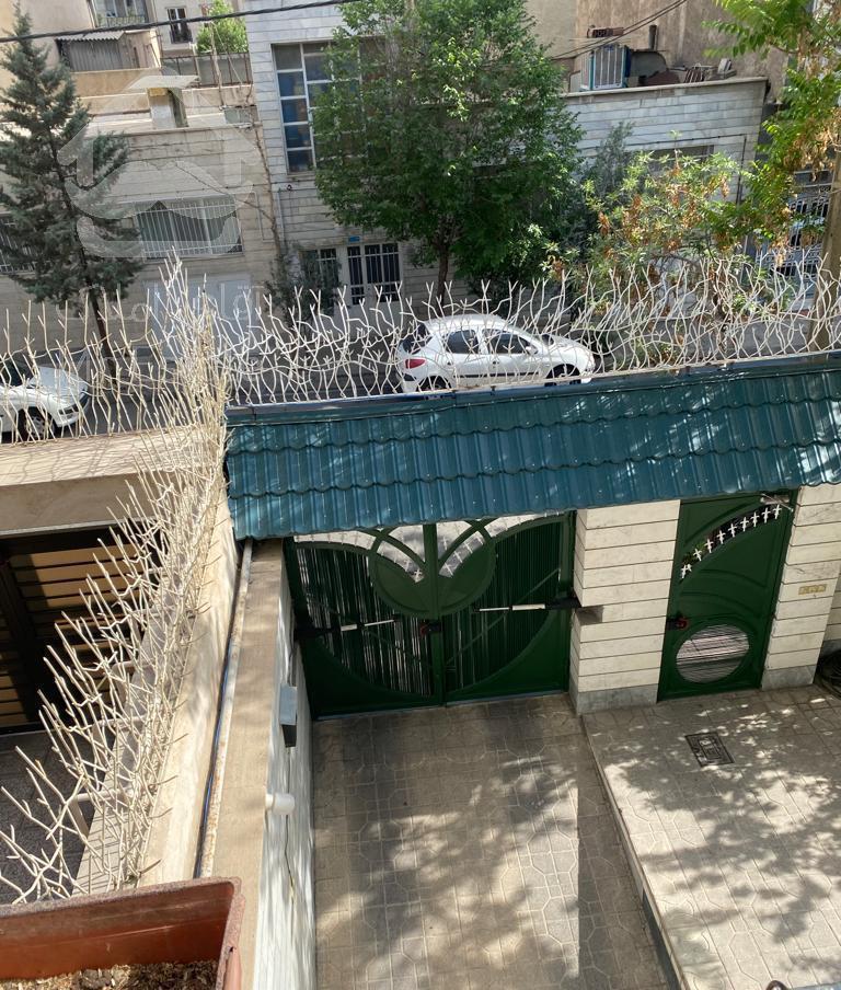 ۵۷ متر طبقه اول/مجاهدکبیر