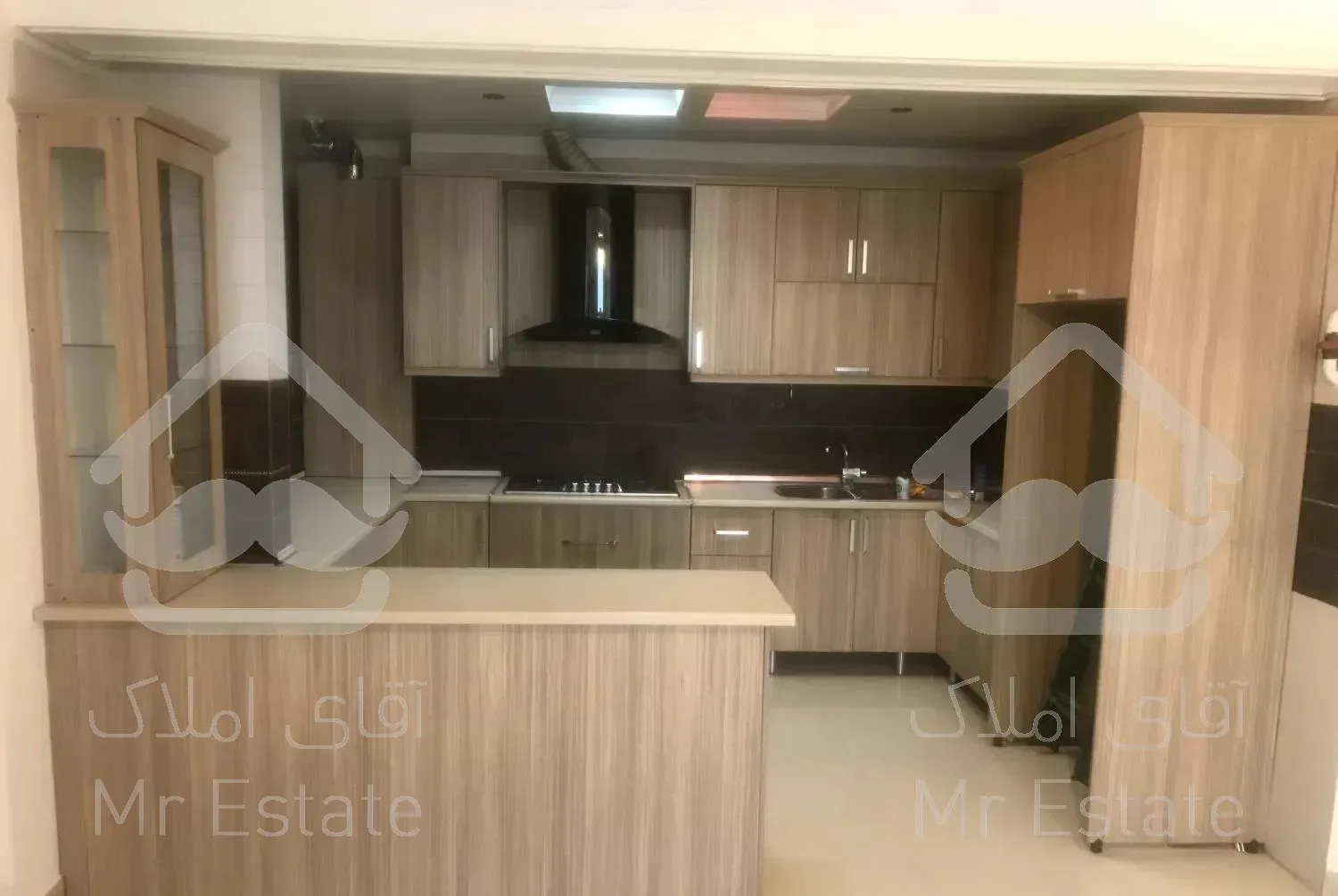 گیشا ۷۰ متر ۲ خواب ۵ سال