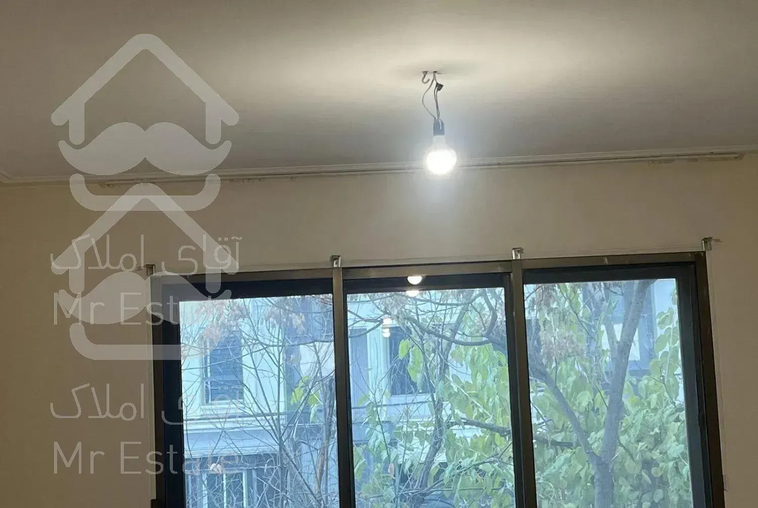 آپارتمان۱۴۰ متر دوخوابه،شیک ،فرمانیه ،لواسانی