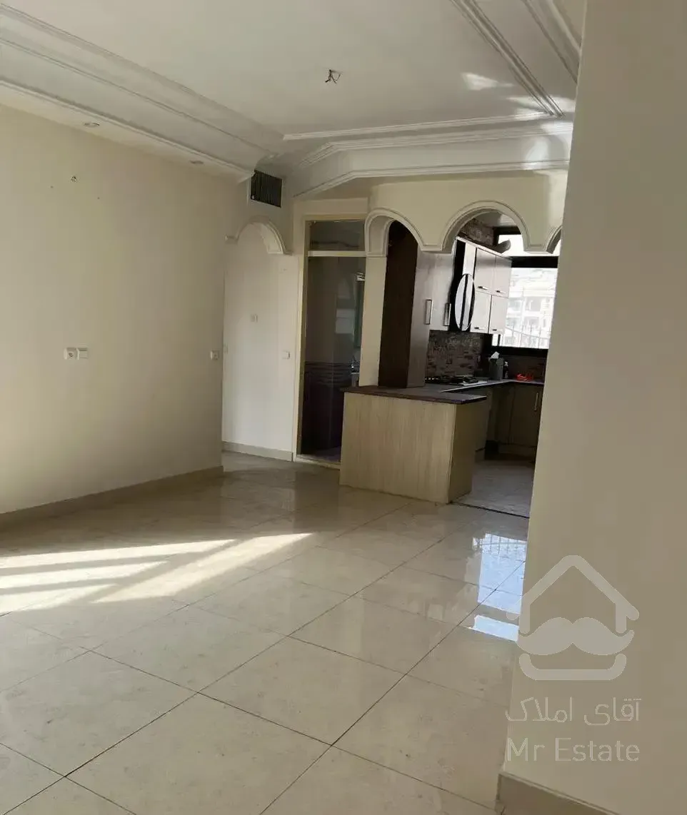 ۷۷ متر ۲ خوابه تاپ لوکشین اشرفی و اسکندری