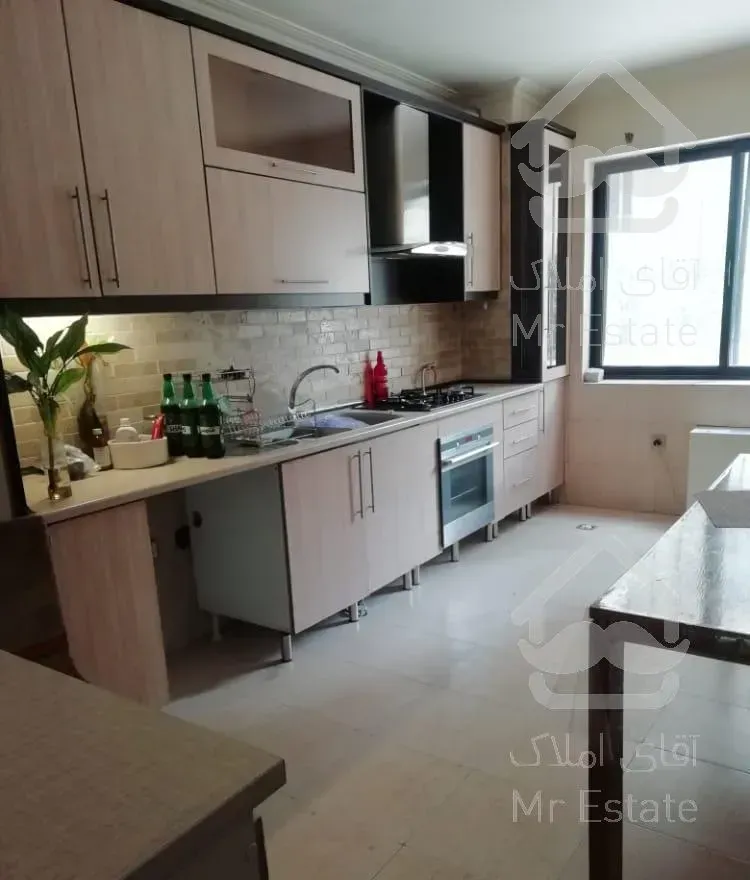 ۱۳۵ متر واقع در زعفرانیه