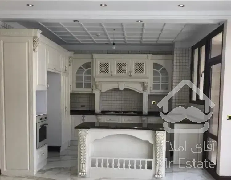 اپارتمان‌ 170 متری کلیدنخورده،متریال برند گیشا