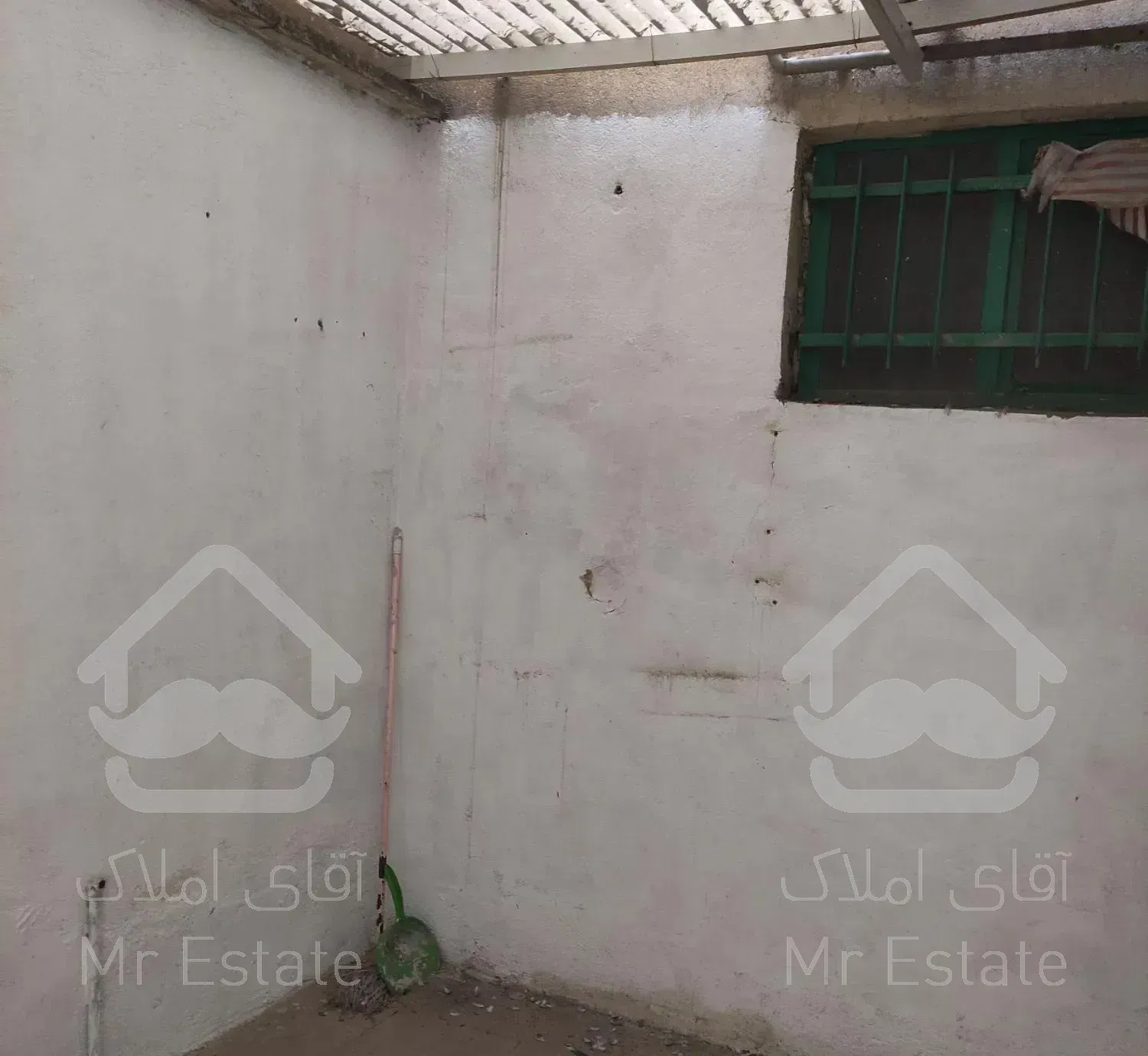 ۵۲متر همکف دارای یک خواب دارای حیاط خلوط