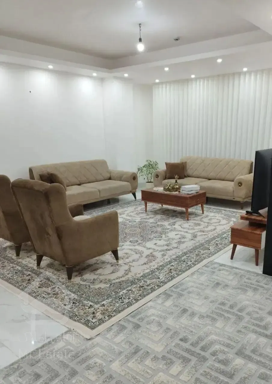 آپارتمان ۱۲۰ متری خ ساری شهرک فرهنگیان