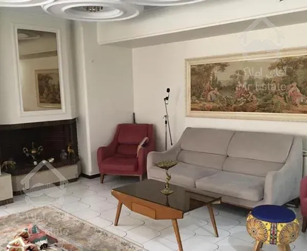 کامرانیه ۱۶۵ متر