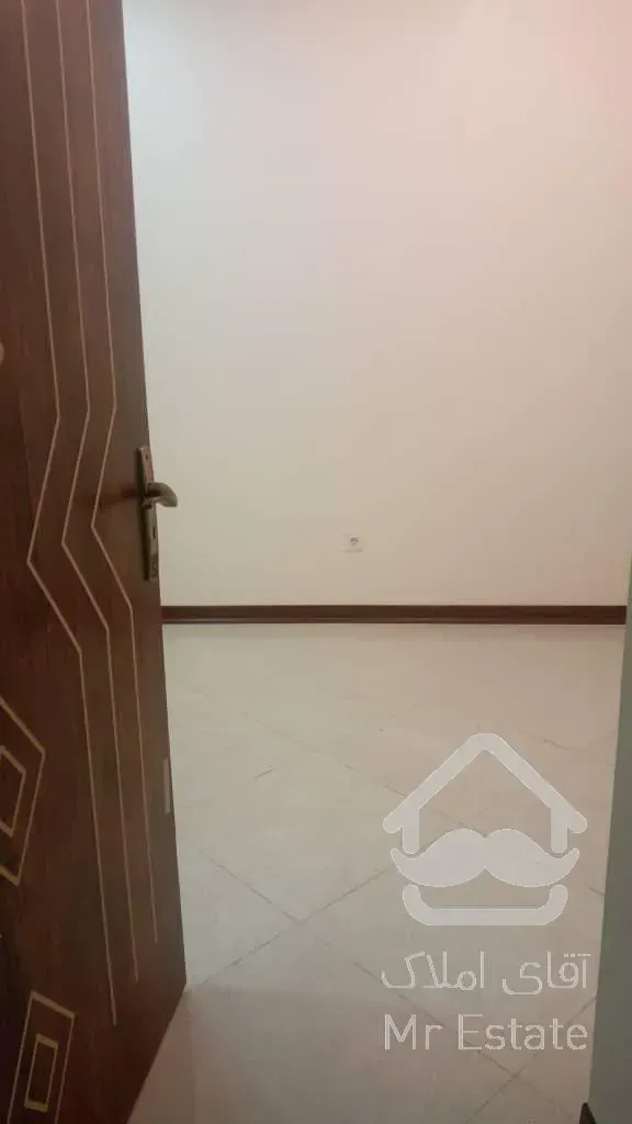 اپارتمان۷۴متری ۲ خواب، امکانات عالی ، نوساز کلید نخورده،وام دار