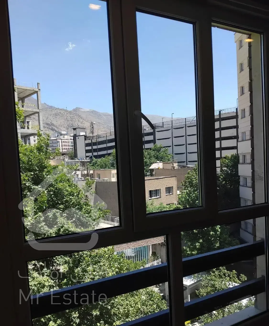 آپارتمان ۱۳۱متر دو خواب کلید نخورده تجریش