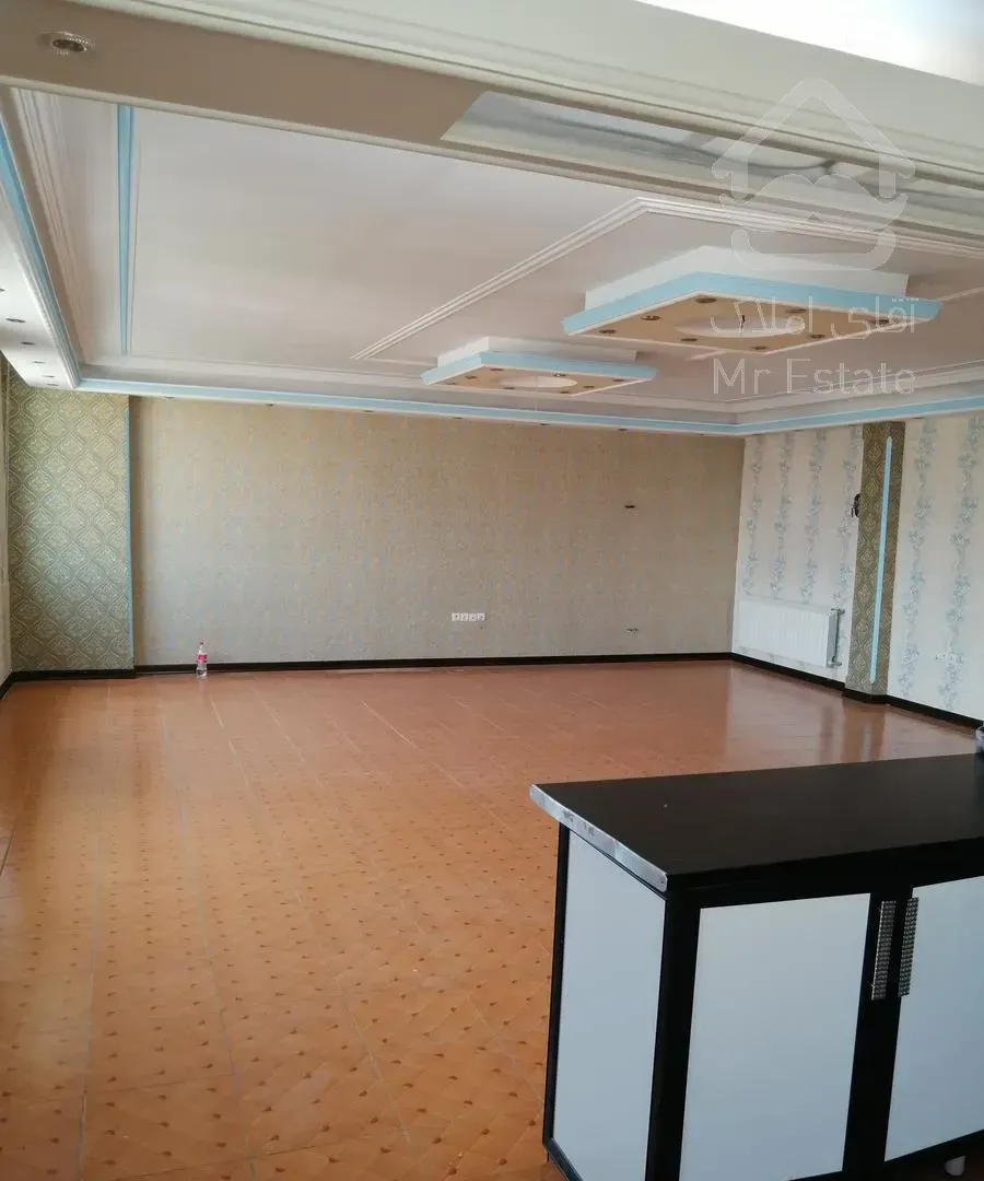 فروش تکواحدی در کیانشهر136متر