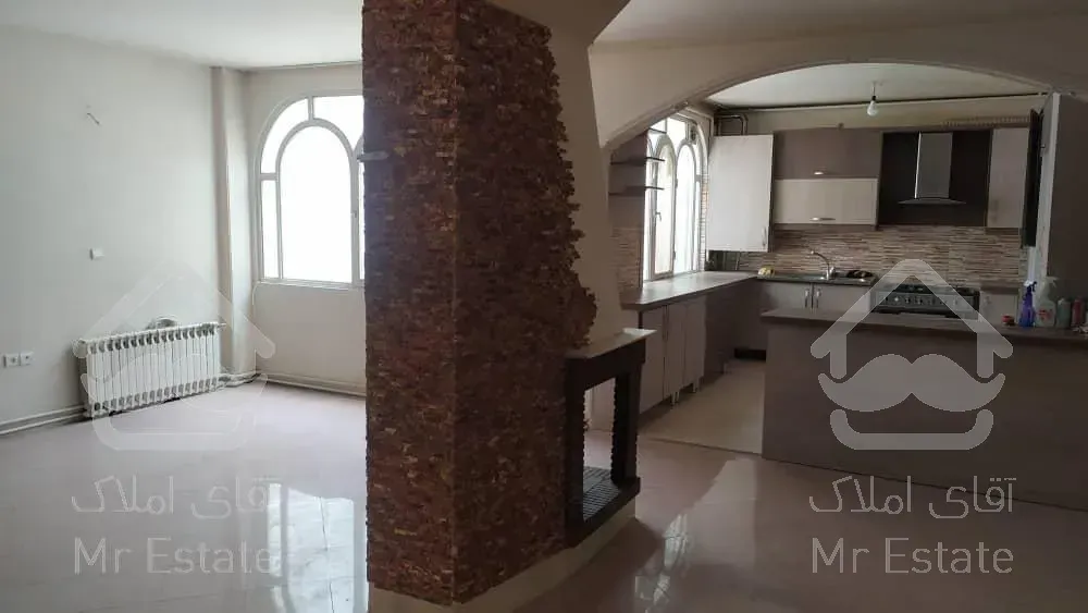 آپارتمان ۱۱۵ متری خوش نقشه نورگیر عالی