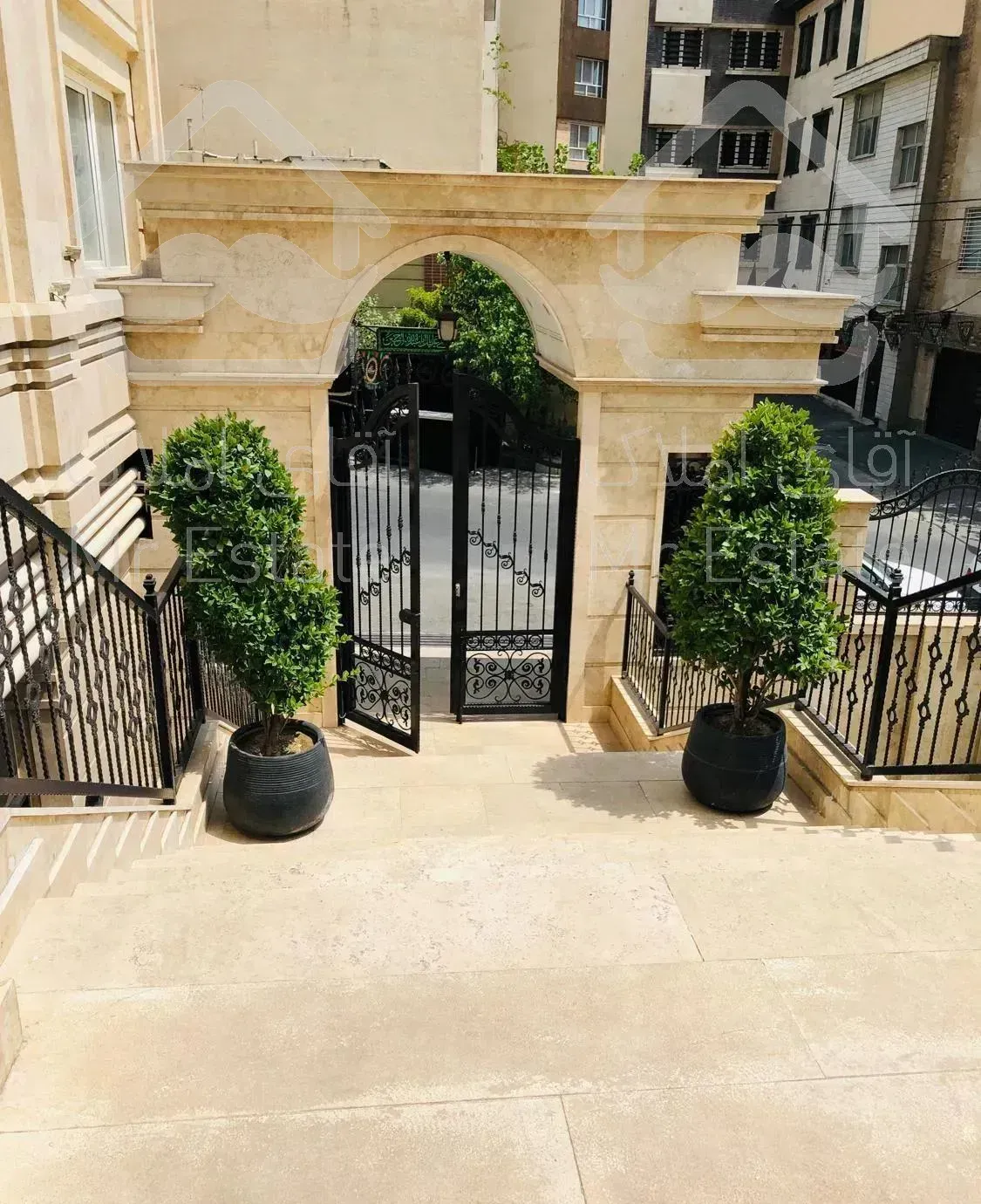 ۱۰۵متر/دوخواب/برج‌باغ