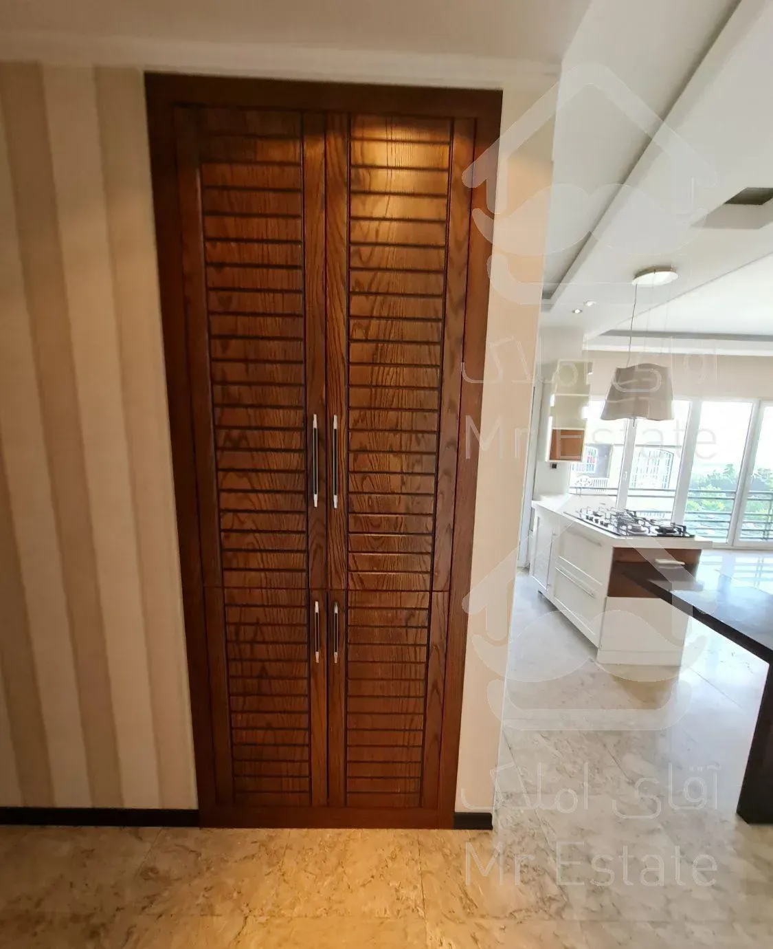 ۱۰۴متر/آپارتمان/شهرک غرب/مدرن