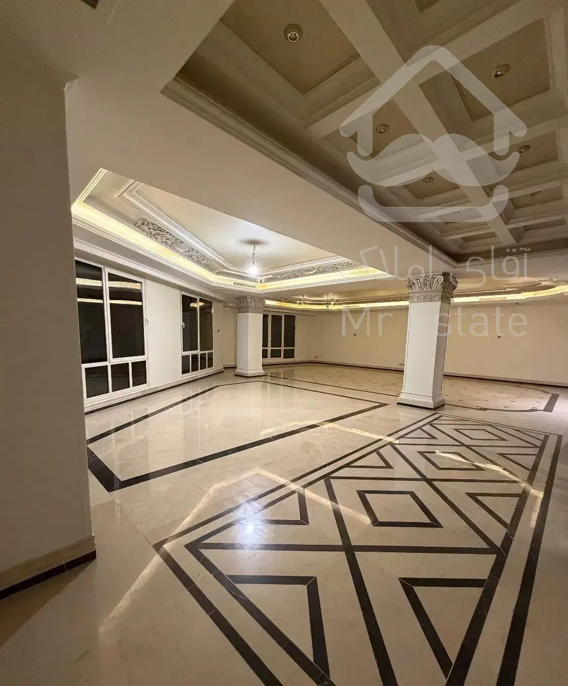 اپارتمان ۴۰۰ متر اجاره۳خواب مستر (خاص ترین)