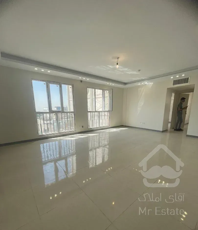 ۹۷متر ۲خواب / فول / نوساز / شریعتی عباس آباد