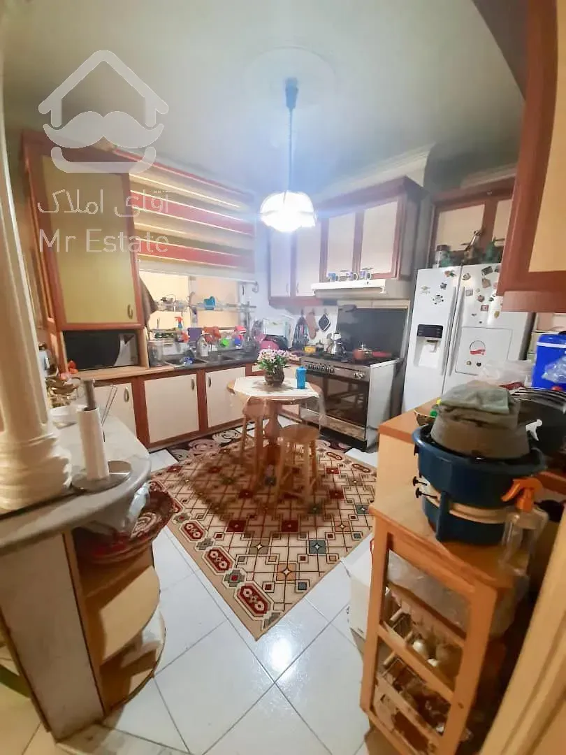 ۱۰۰متر آپارتمان واقع در صادقیه گلها