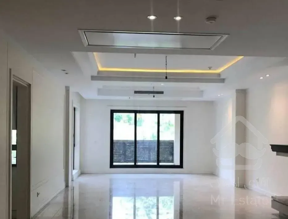 ۱۴۰ متر/مهران/پرده خور