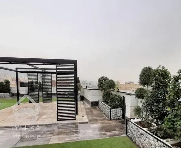 ۲۵۰ متر فول مدرن تاپ لوکیشن/تراس قابل چیدمان