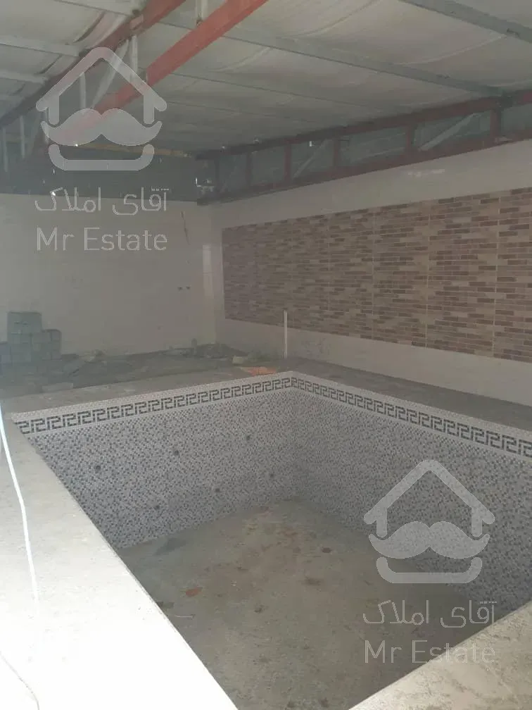 فروش ویلا شهرکی نوساز لاکچری استخر داخل ویلا ۴۰۰متری/ دوبلکس