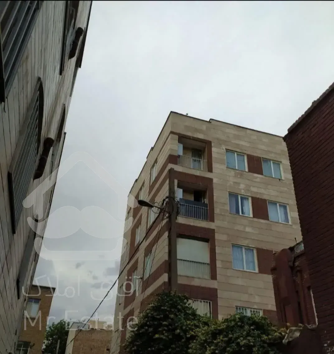 فروش آپارتمان ۹۶ متری ۲ خوابه در زاهد گیلانی