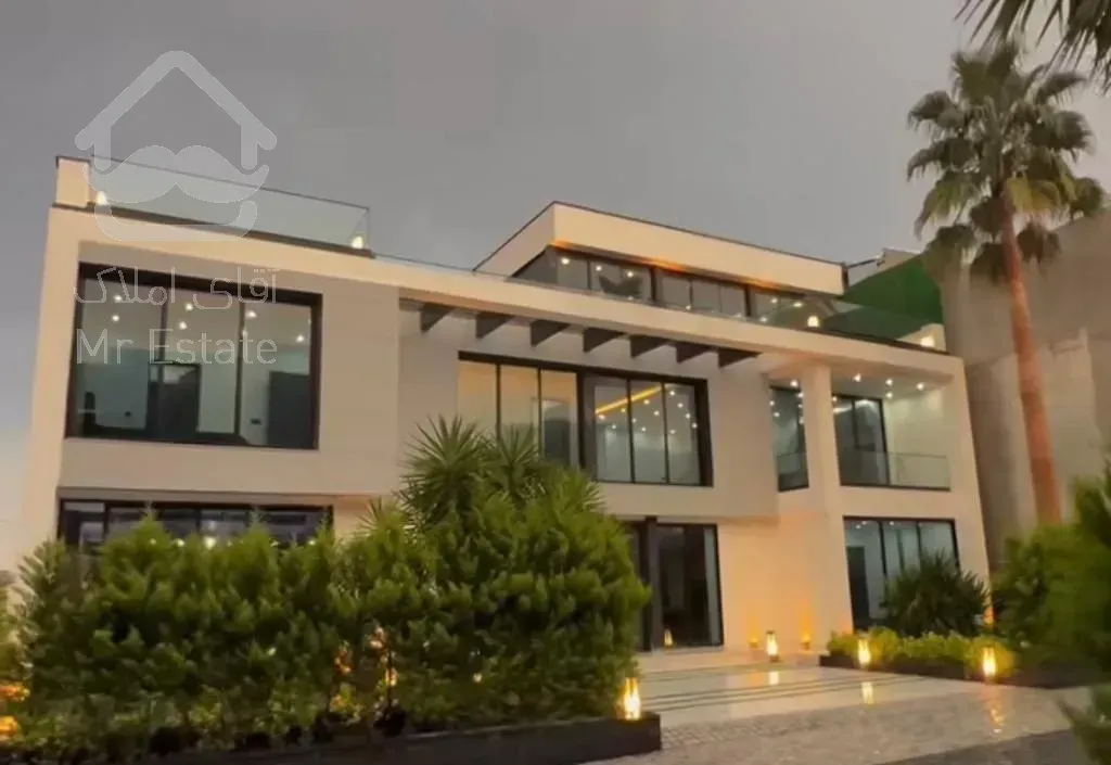 خانه ایرانی/استخر داخلی/شهرک با نگهبانی/سند/