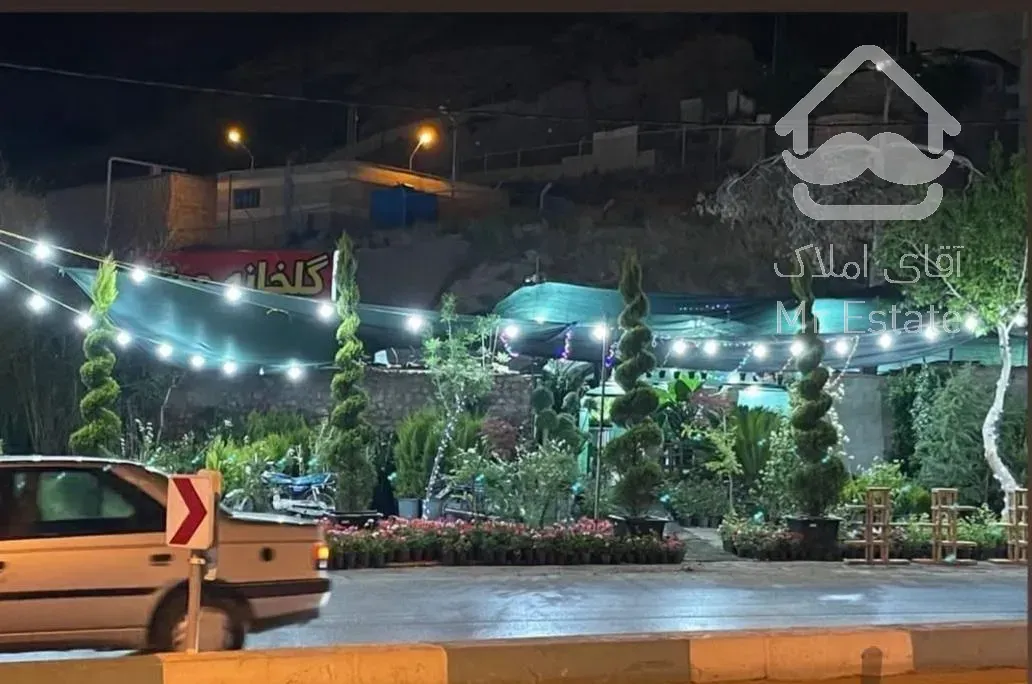 طراحی و دکارسیون داخلی فضای سبز  و محوطه سازی