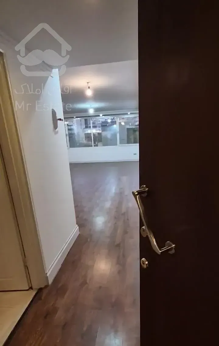 زعفرانیه ۱۸۵ متر۳خ فول بازسازی دسترسی عالی۲پارکینگ