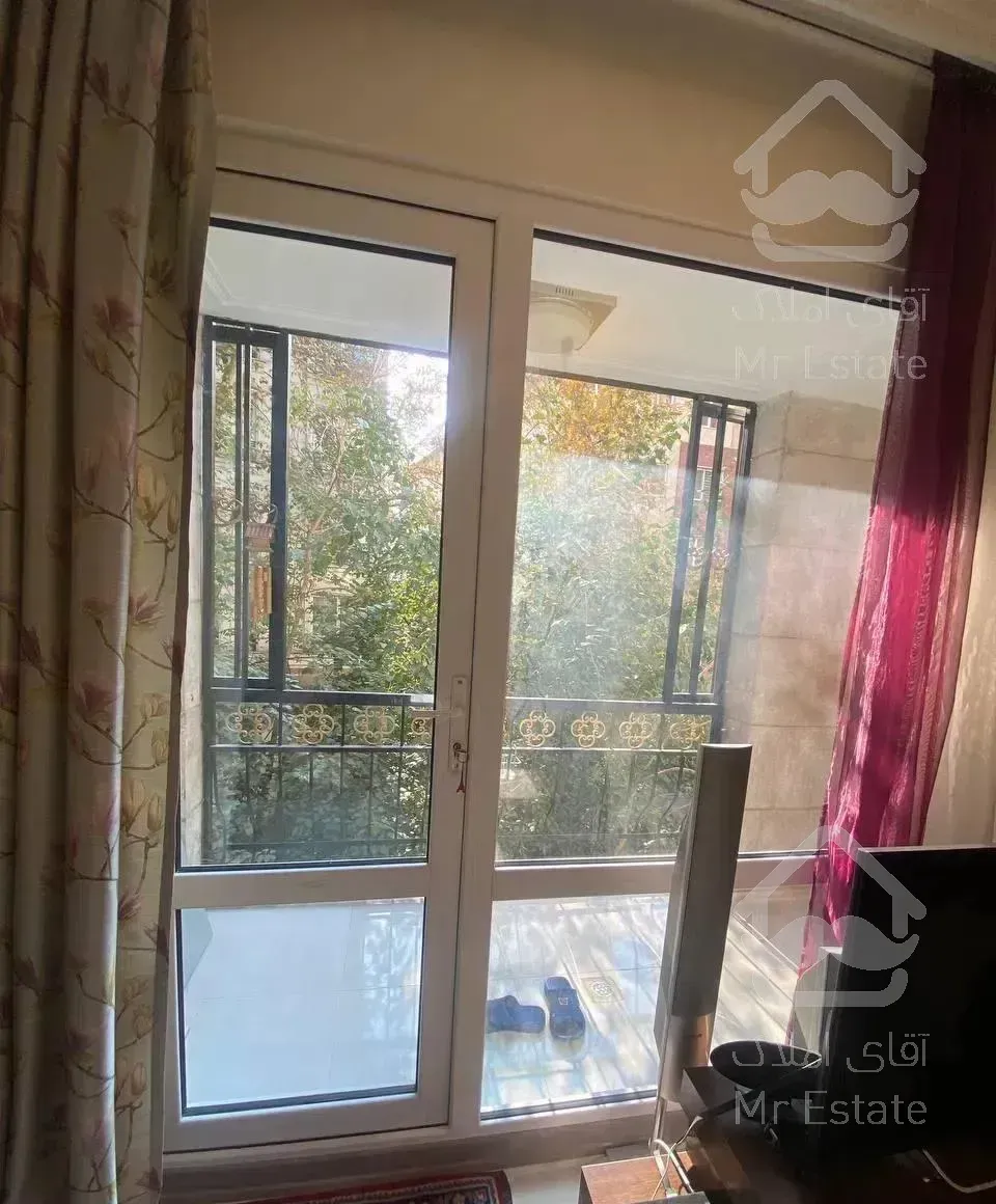 ۸۰ متر آپارتمان واقع در لویزان