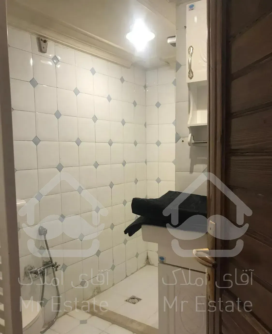 ۱۴۰ متر  ۳خواب