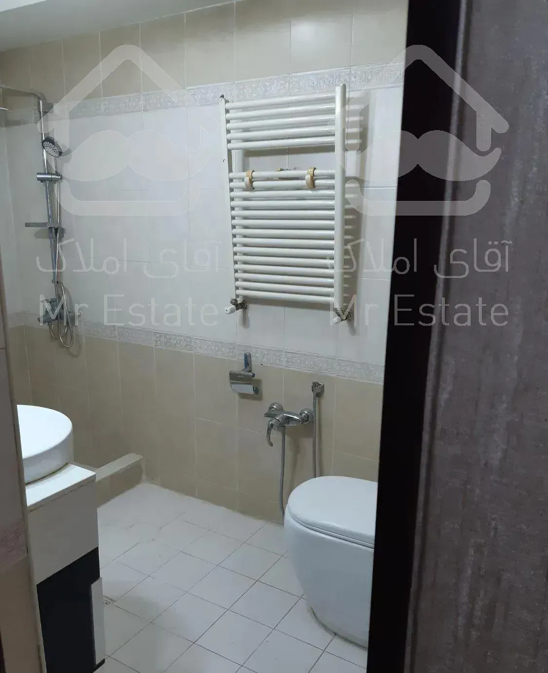 آپارتمان ۱۳۰متر ۲خواب