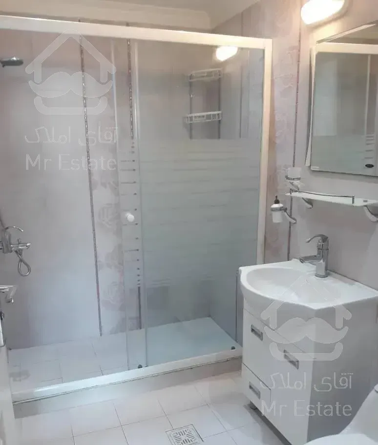 ۱۳۰ متر/ ۳خواب / فول امکانات        (  تکواحدی  )