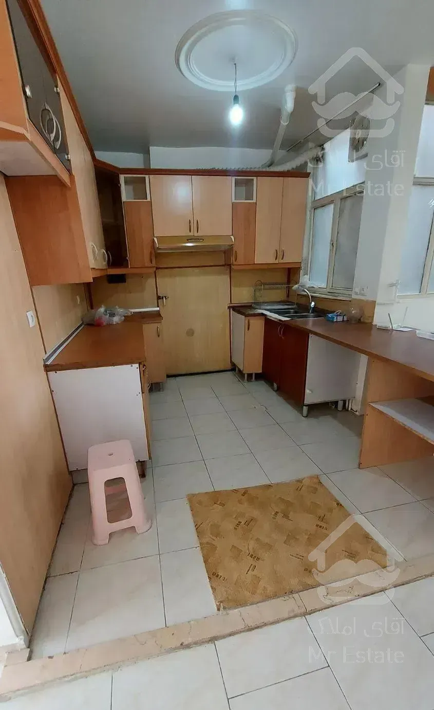 آپارتمان ۱۲۵ متری واقع در مجتمع فجر