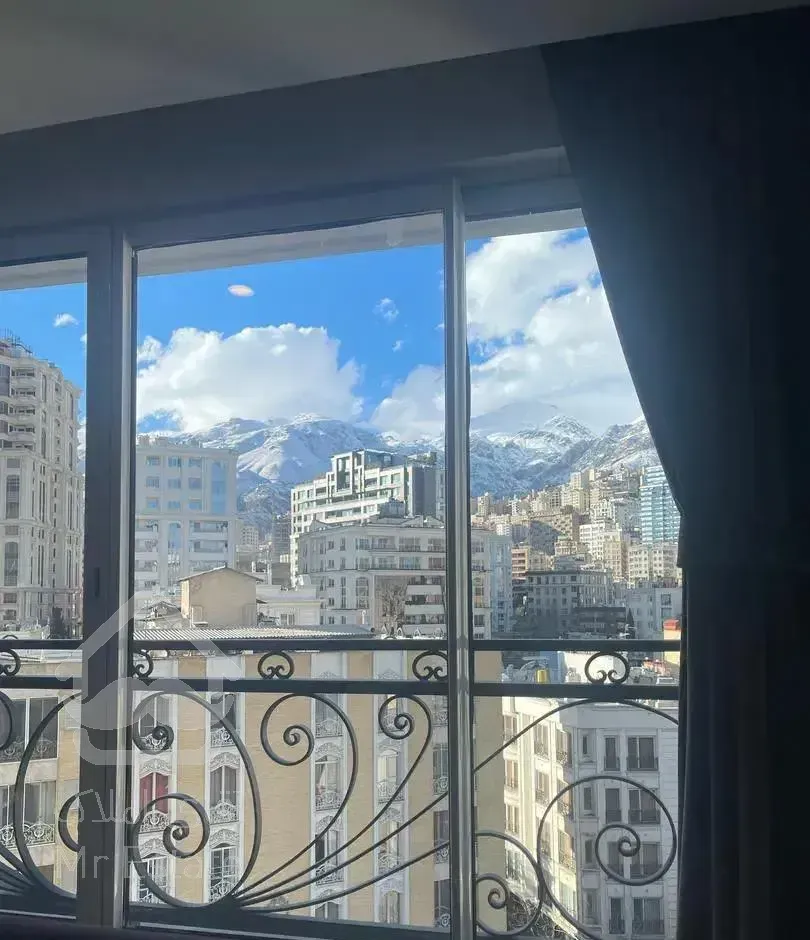 نیاوران/ ۱۶۱ متر/ ویو ابدی کوهستان و شهر/ فول