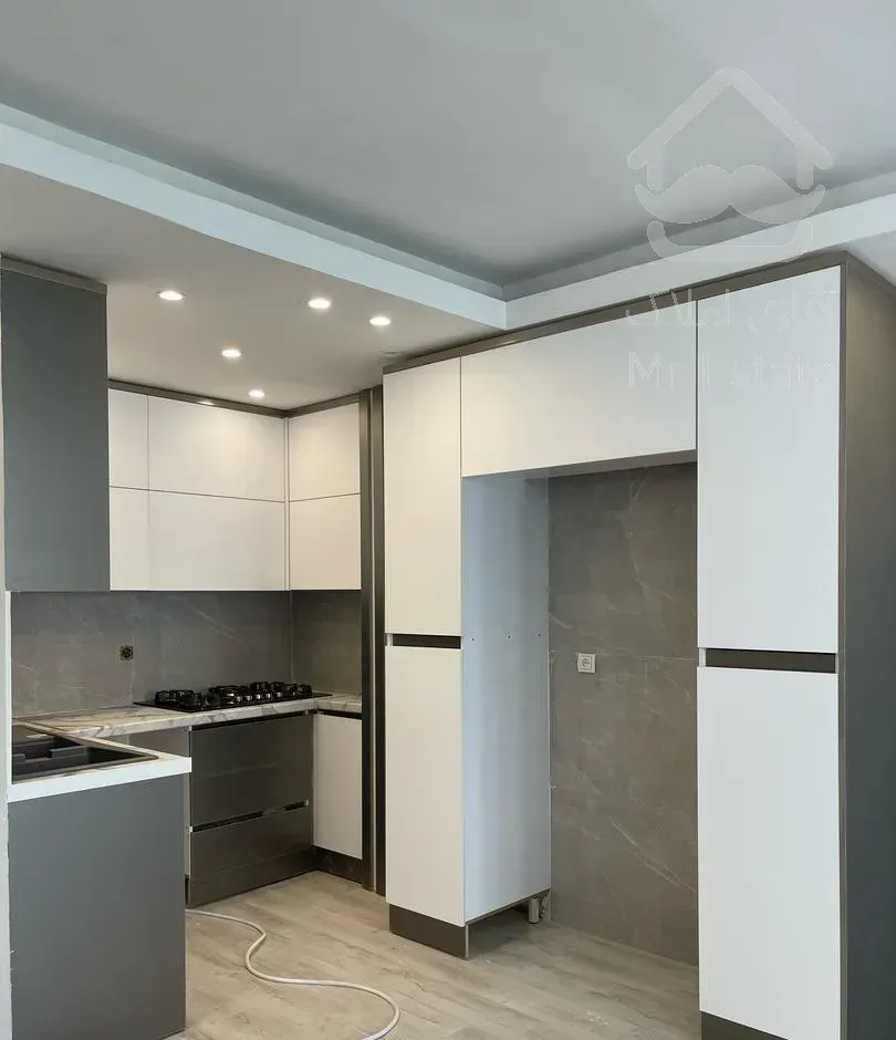 فروش آپارتمان ۷۰ متری ۲ خوابه در کوی زنبق