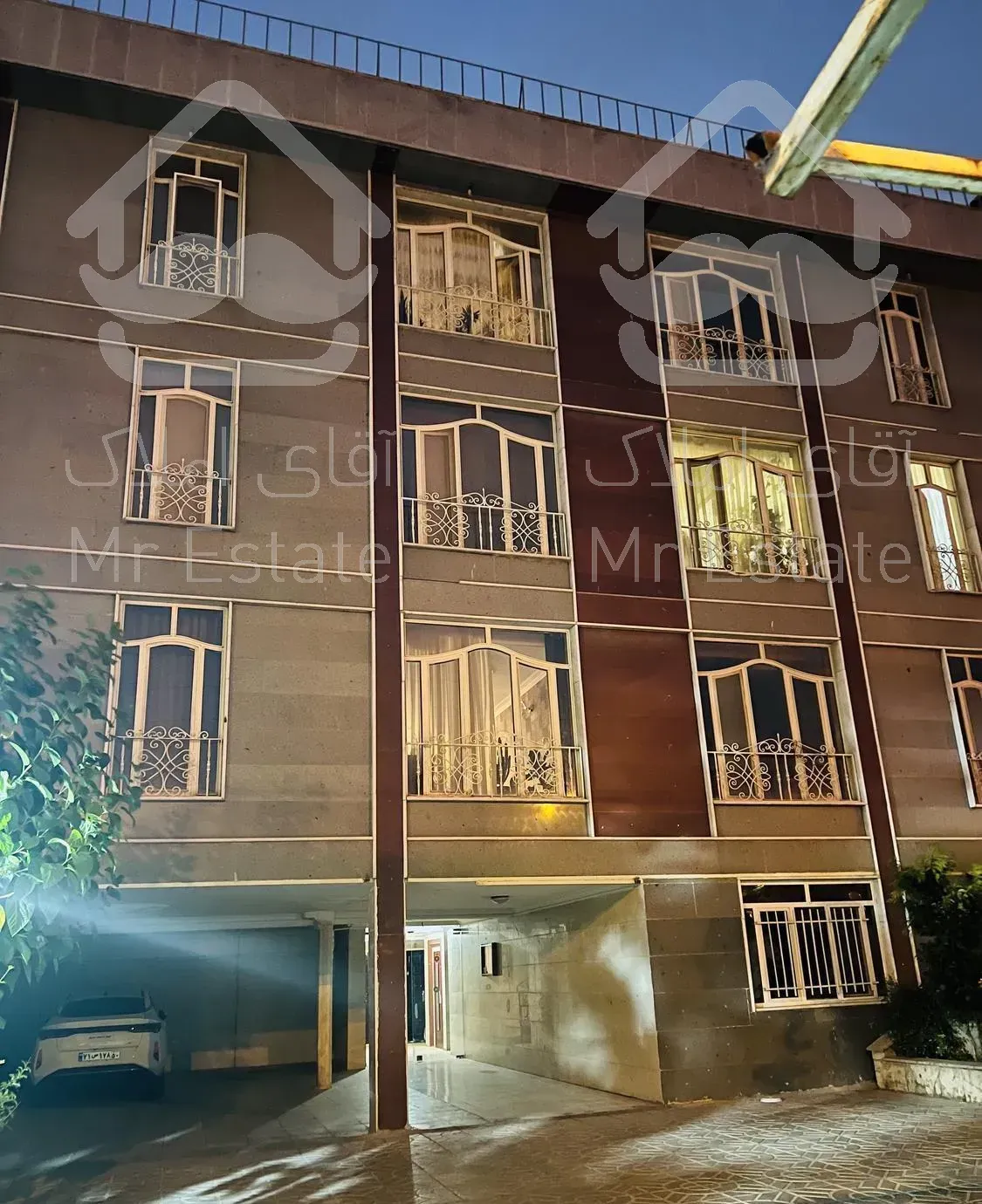 آپارتمان ٧٠ متری/دوخواب/فول بازسازی/شهرک آزادی