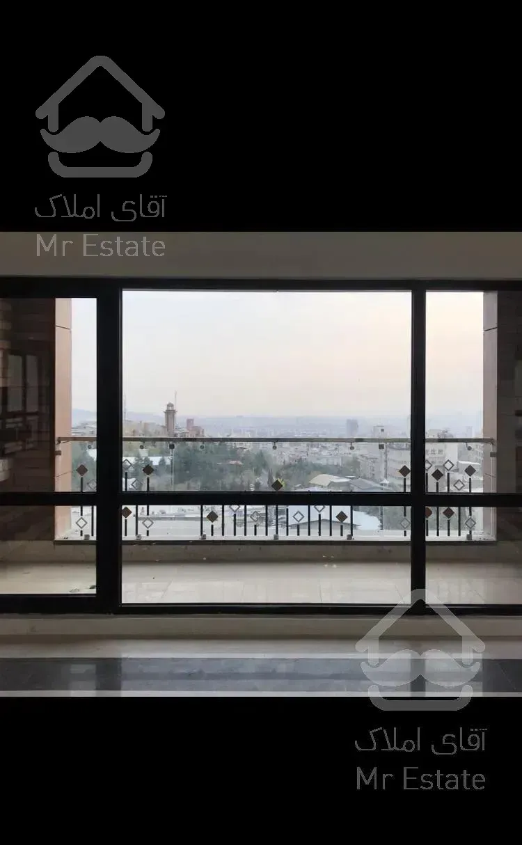 ۳۲۰ متر. برج برند