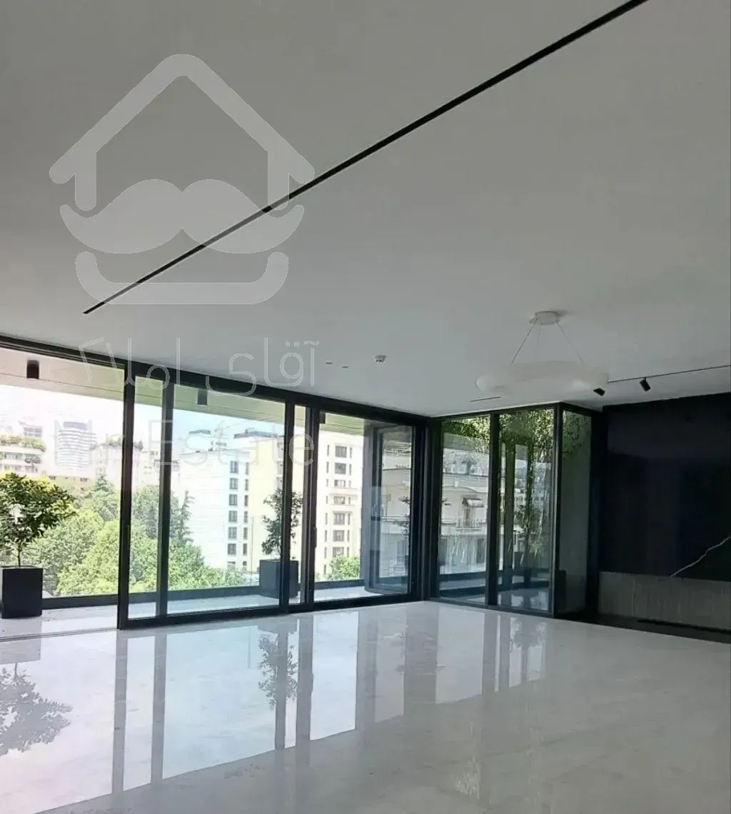 ۸۰متر / دو خوابه / تاپ متریال / سوپرسازه