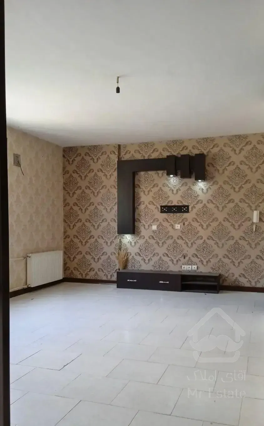 فاز۴ فروش آپارتمان ۶۳ متری ۱ خوابه همکف