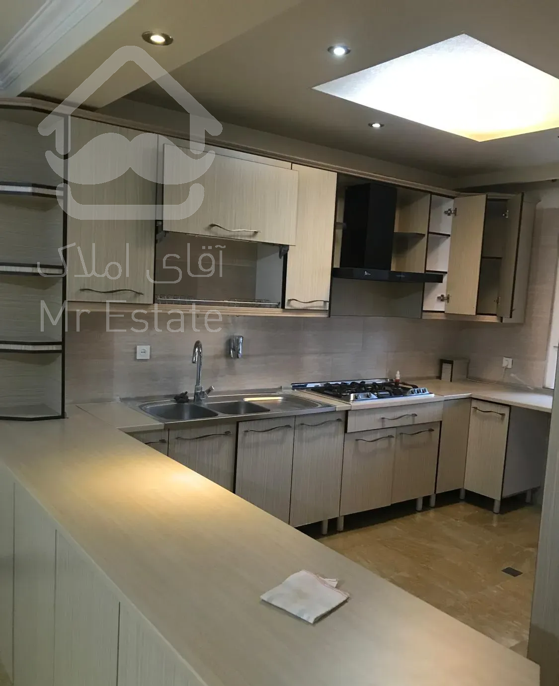 آپارتمان ۹۲متر شهرک چشمه