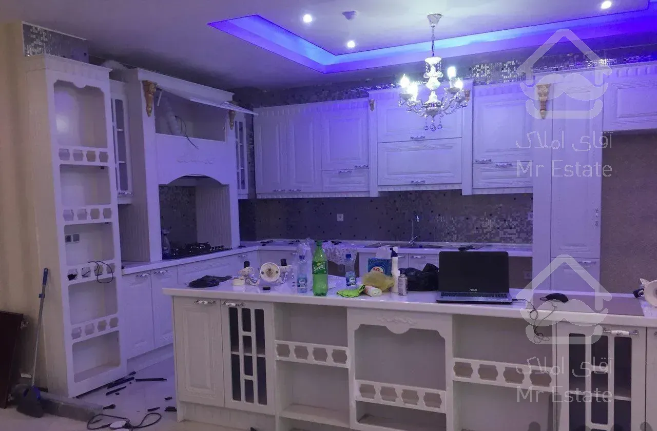 کناف کاغذدیواری رنگ