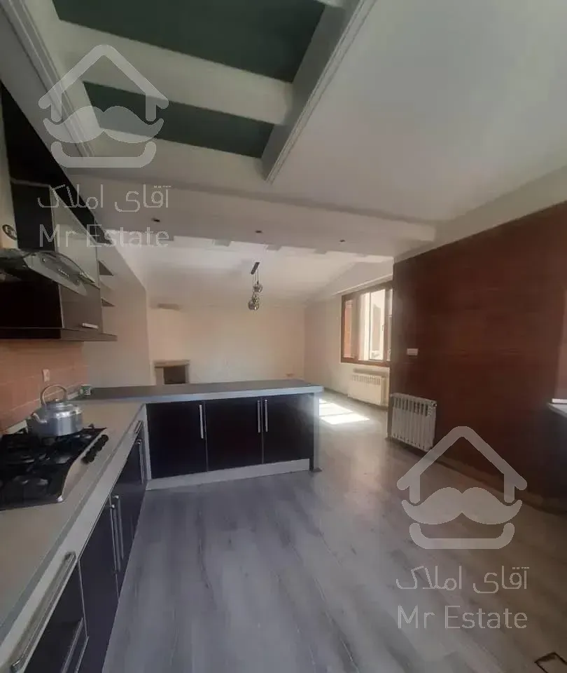 جردن - امانیه - ۱۰۰ متر ۲ خوابه - فول