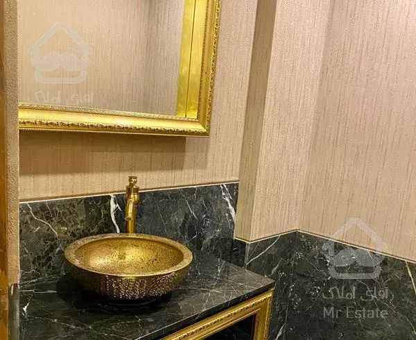 ۲۱۰متر شاهکار ارشیتکت به نام(با وقار و مجلل)